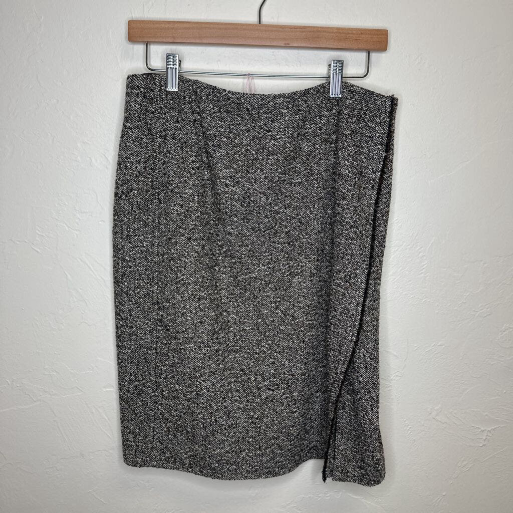 casual skirt