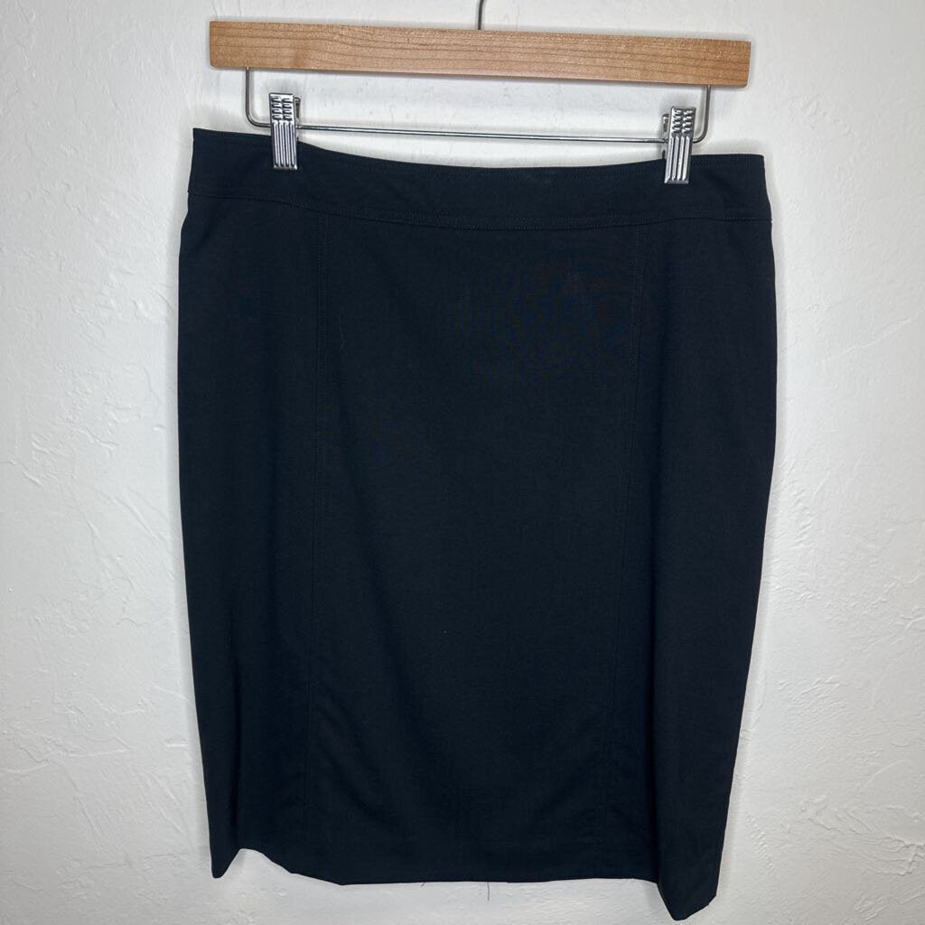 Wool skirt