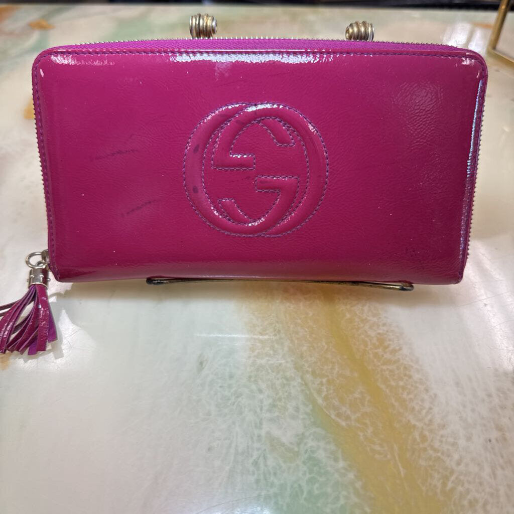 soho zip wallet