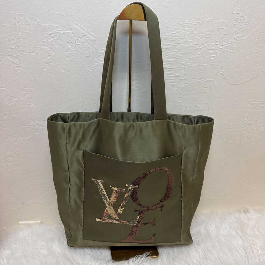 Love Tote