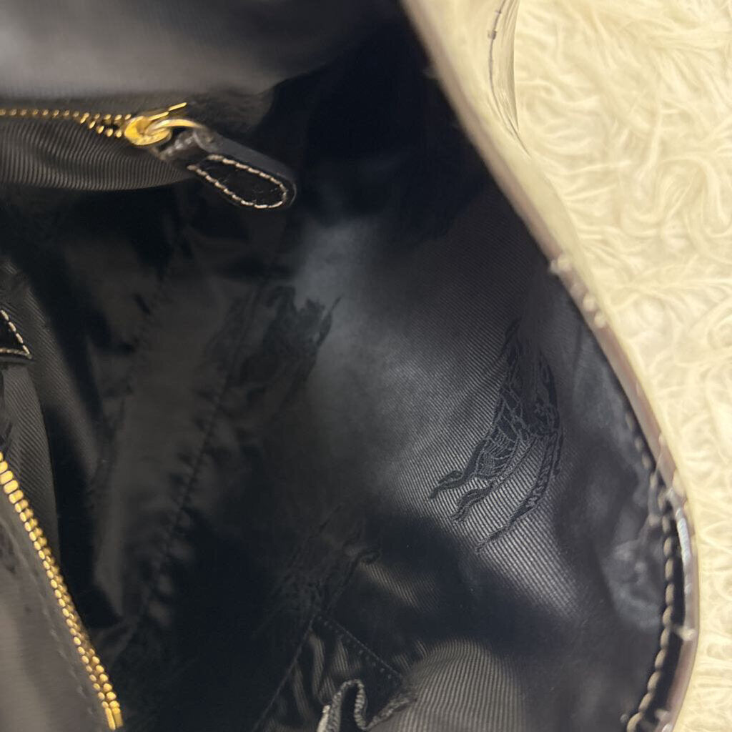 PATENT SHOULDER BAG