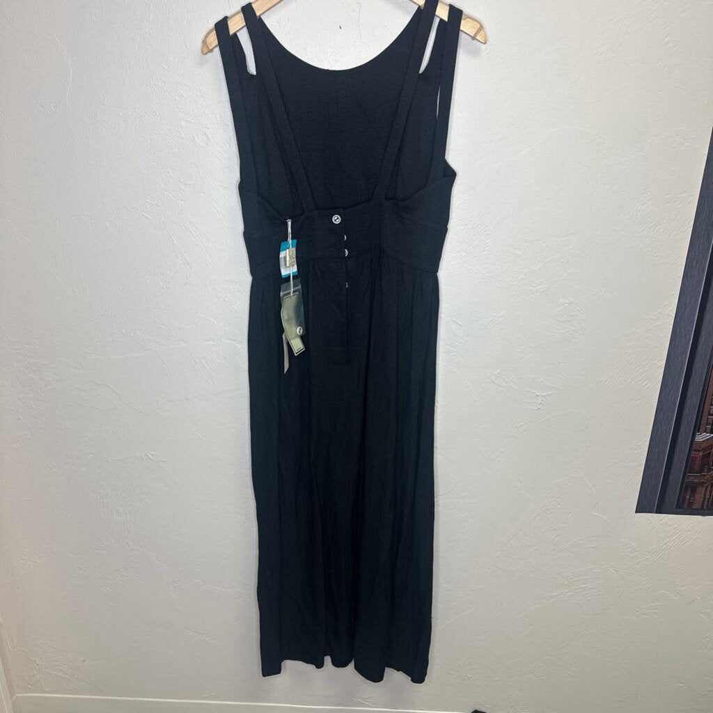 black cocktail dress