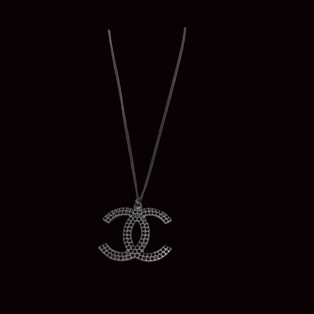 Black Ruthenium Black Strass CC Pendant