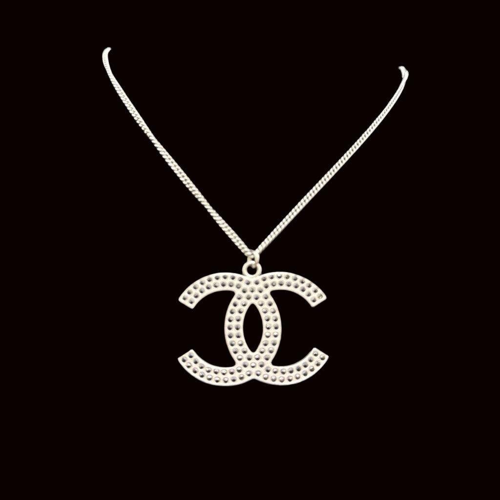 Black Ruthenium Black Strass CC Pendant
