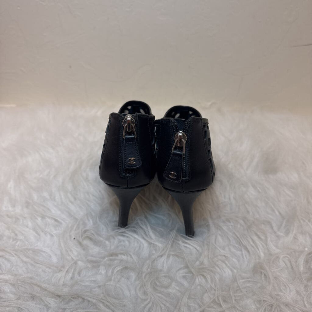 Black peeptoe cutout booties