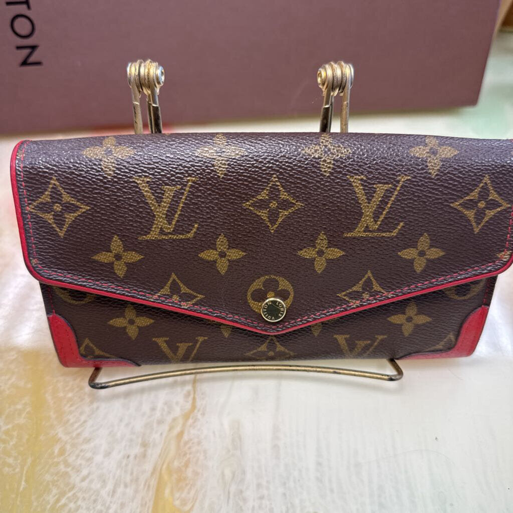 Monogram Sarah Retiro Wallet