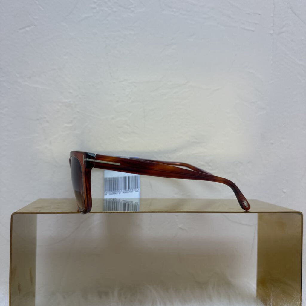 Brown Wayfarers