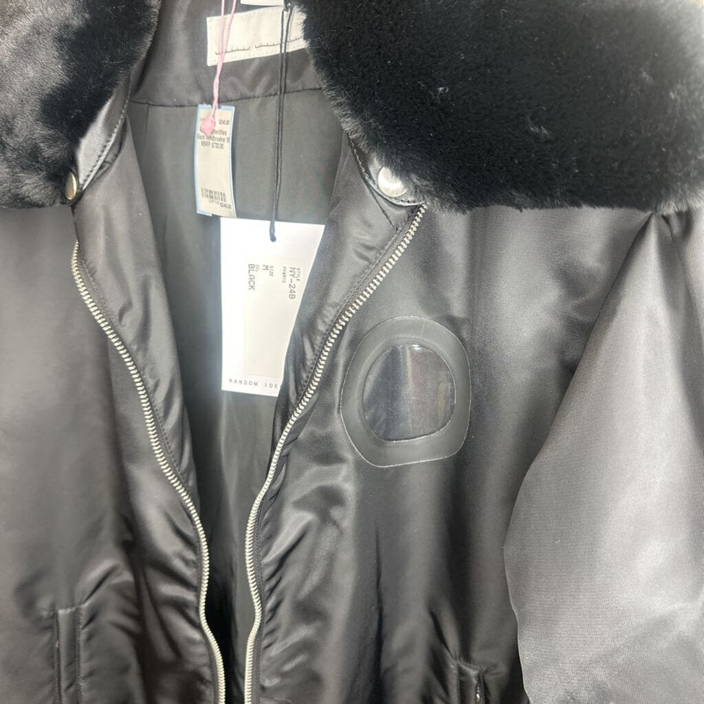 Black WIndbreaker