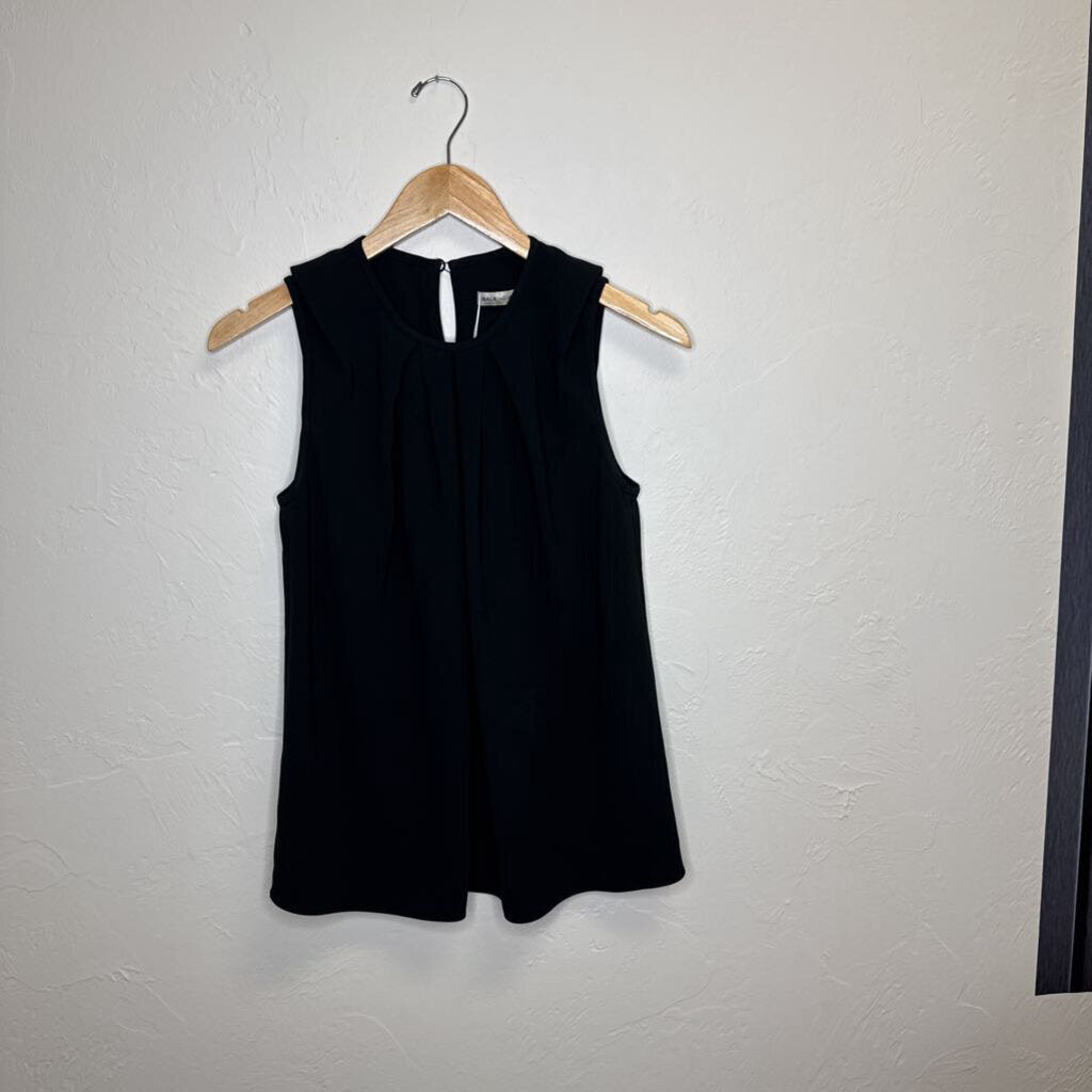 Black Sleeveless Top