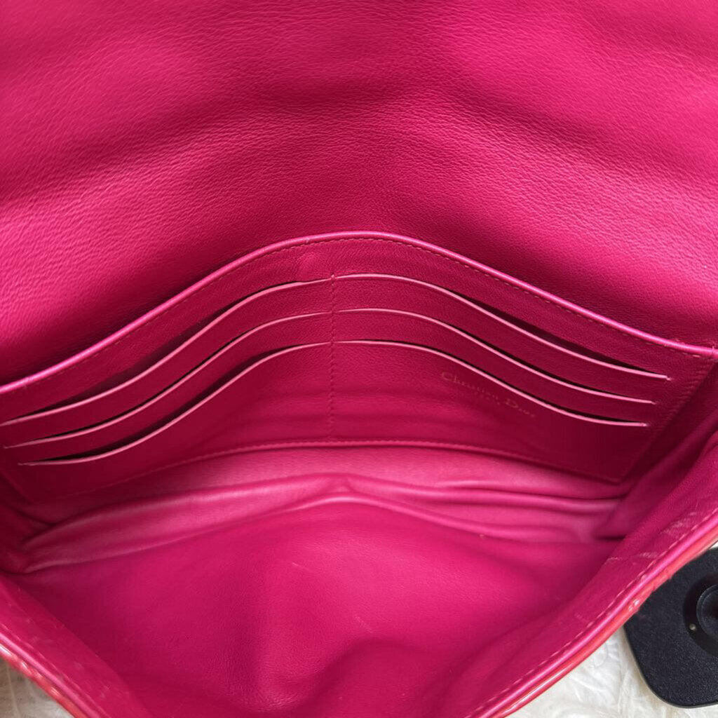 Fuschia Cannage Patent Leather New Lock Pouch