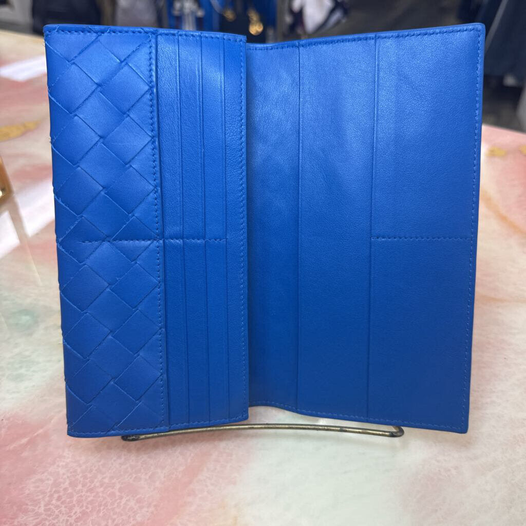 Sea Blue Intrecciato Continental Wallet