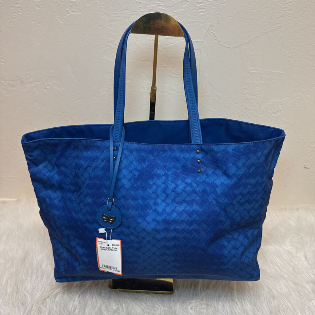 Intrecciato Tote
