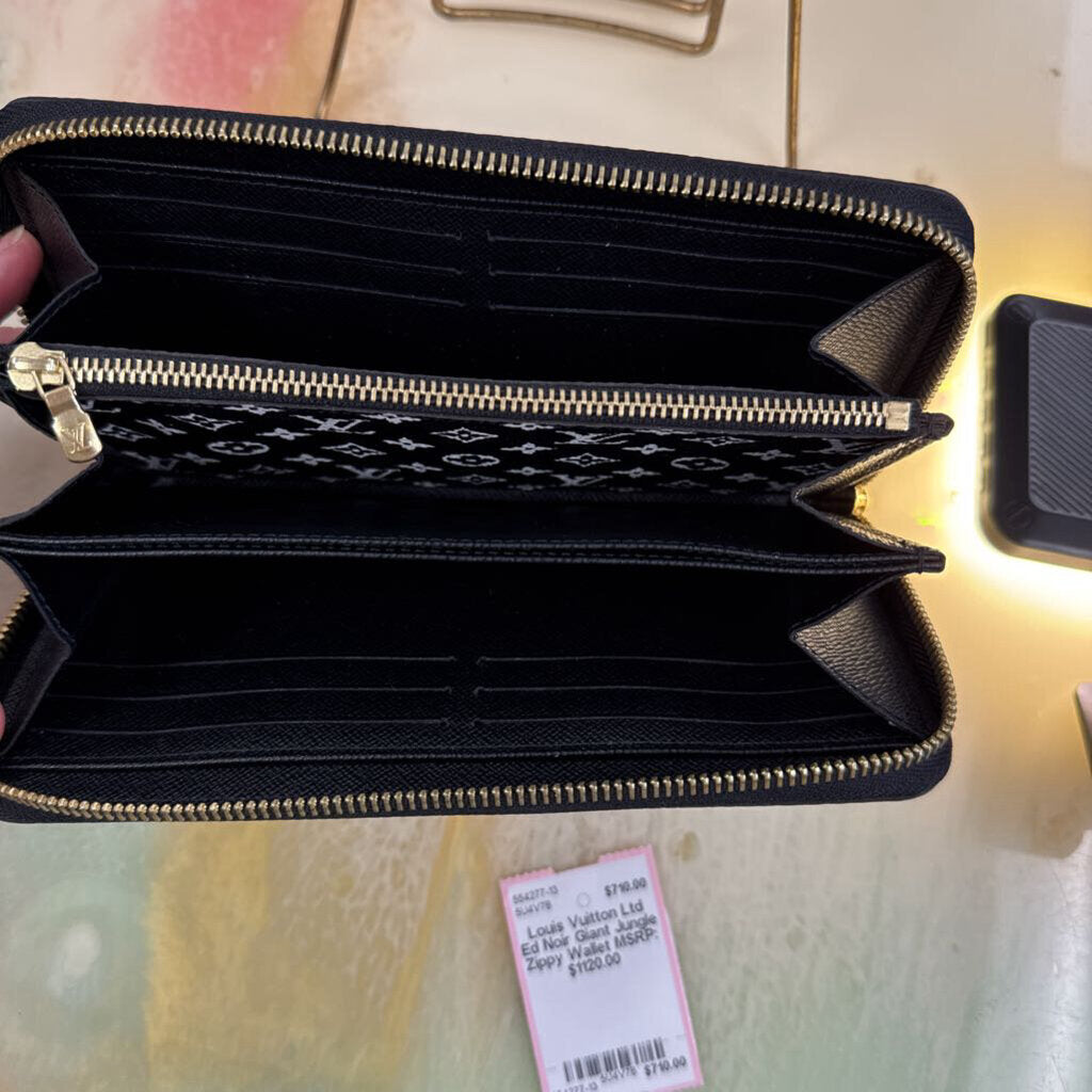 Ltd Ed Noir Giant Jungle Zippy Wallet