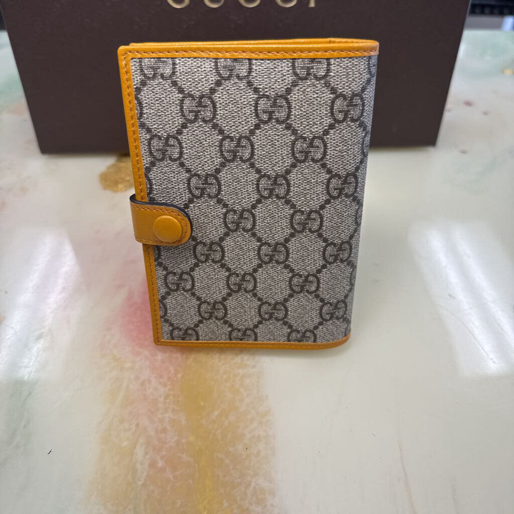 Dolce & Gabbana Leopard Wallet