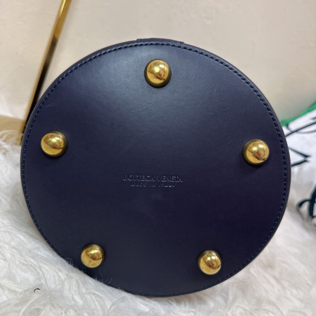 Black JJ Shoulder Bag Medium