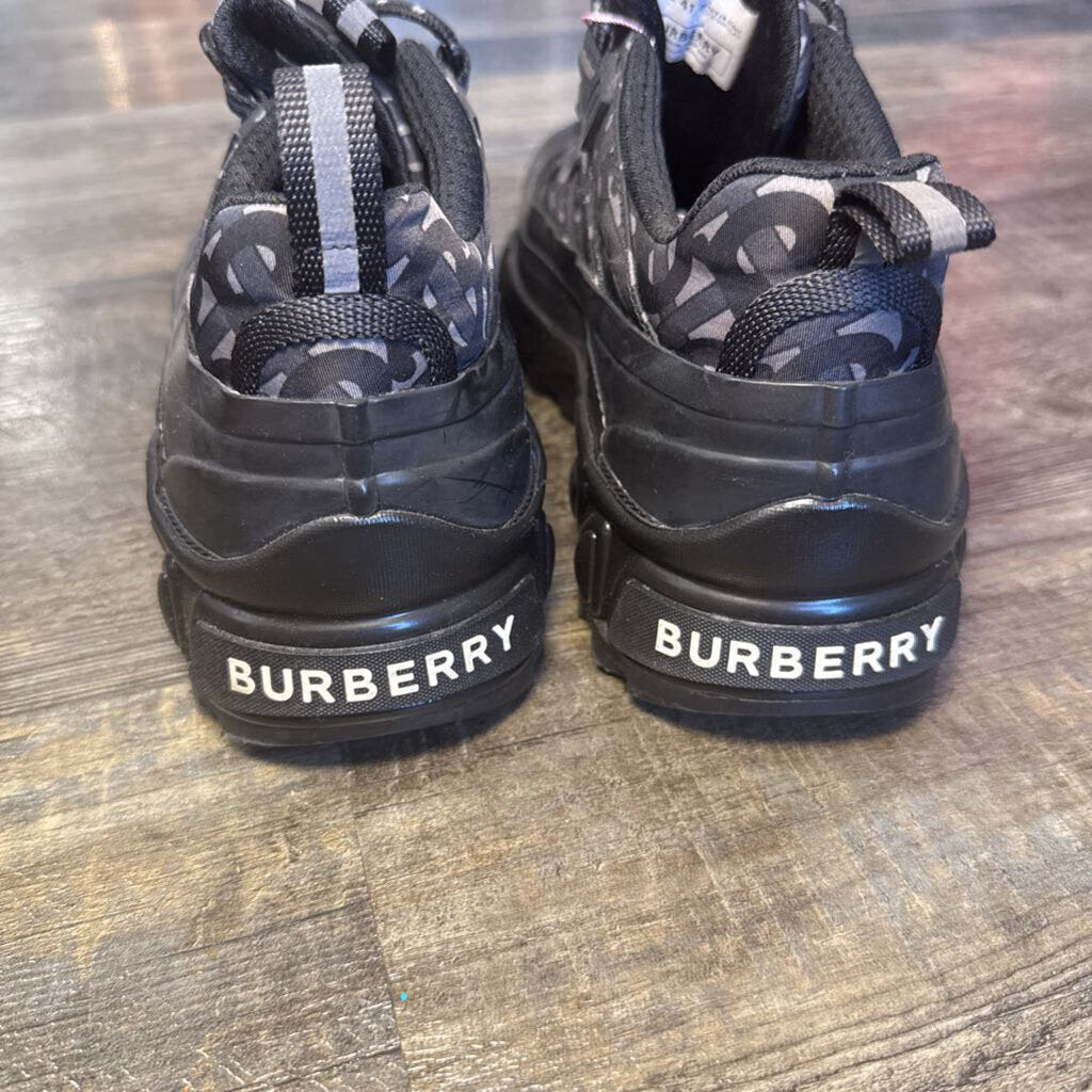Mens Sneakers