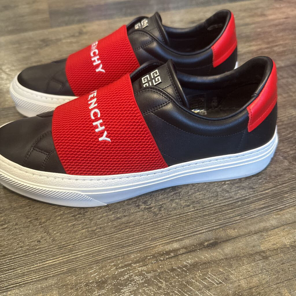 CIty Court Slip-On Sneaker Red BLACK