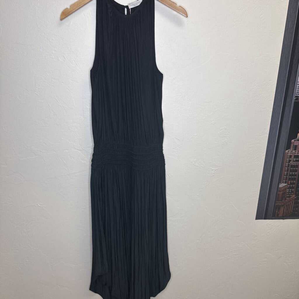 Sleeveless Cocktail