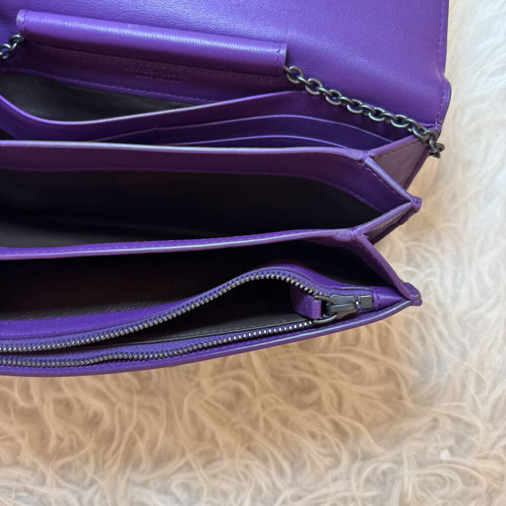 Sac Baguette En Cuir Violet with Chain