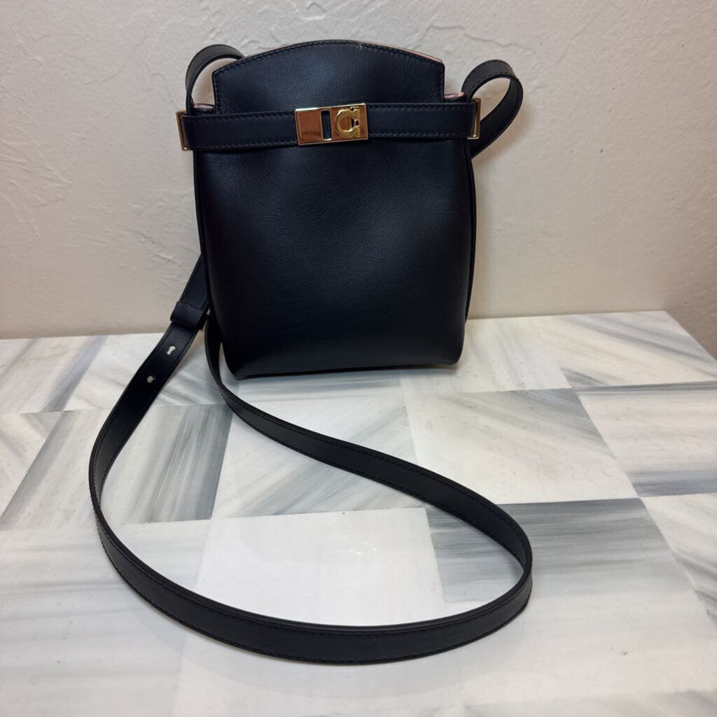 Hug Two-Tone Smartphone Crossbody NWT
