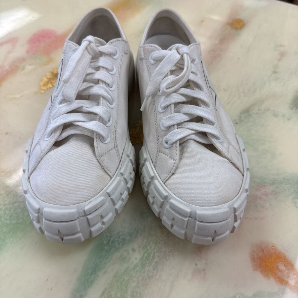 White Logo Canvas Sneakers