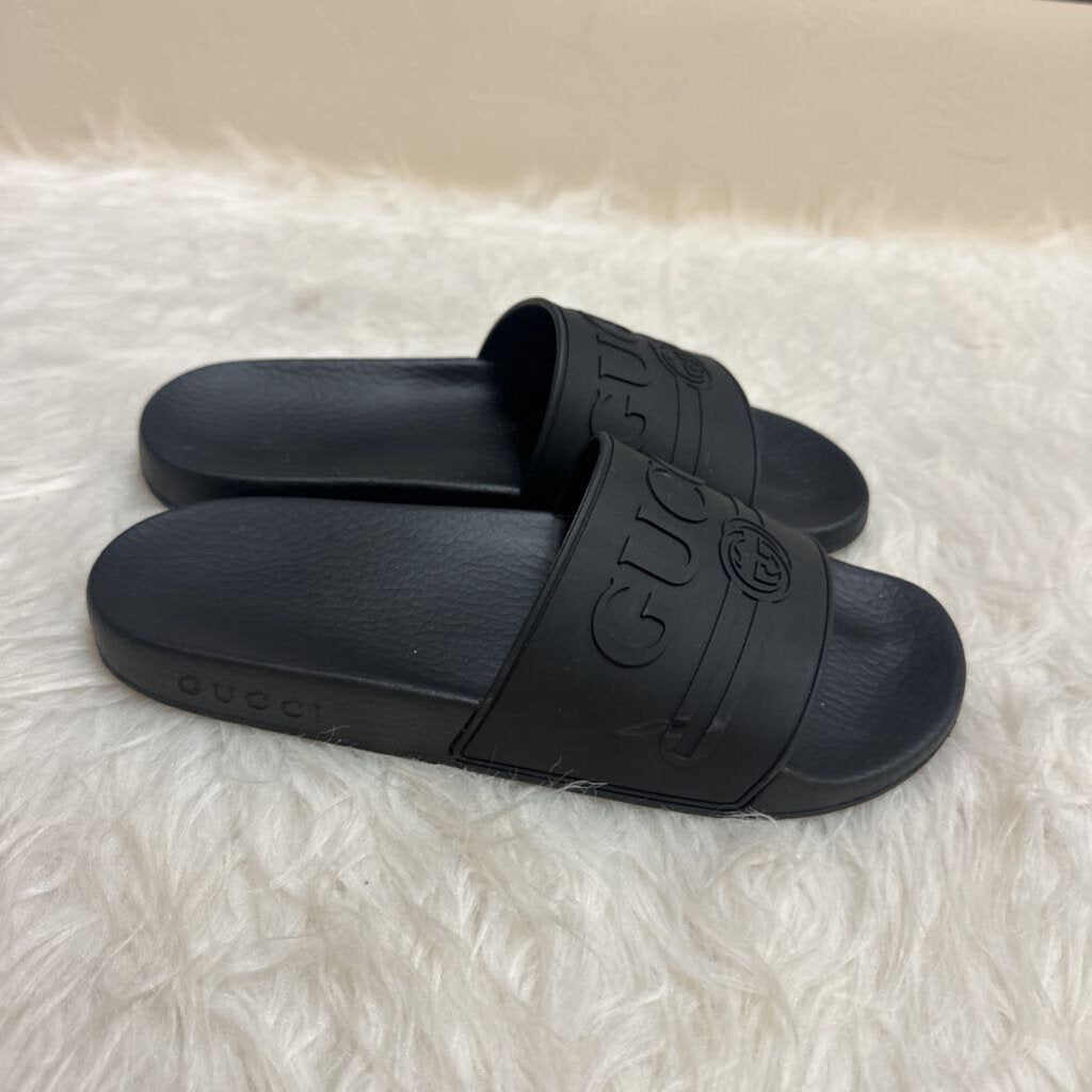Signature Logo Rubber Slides