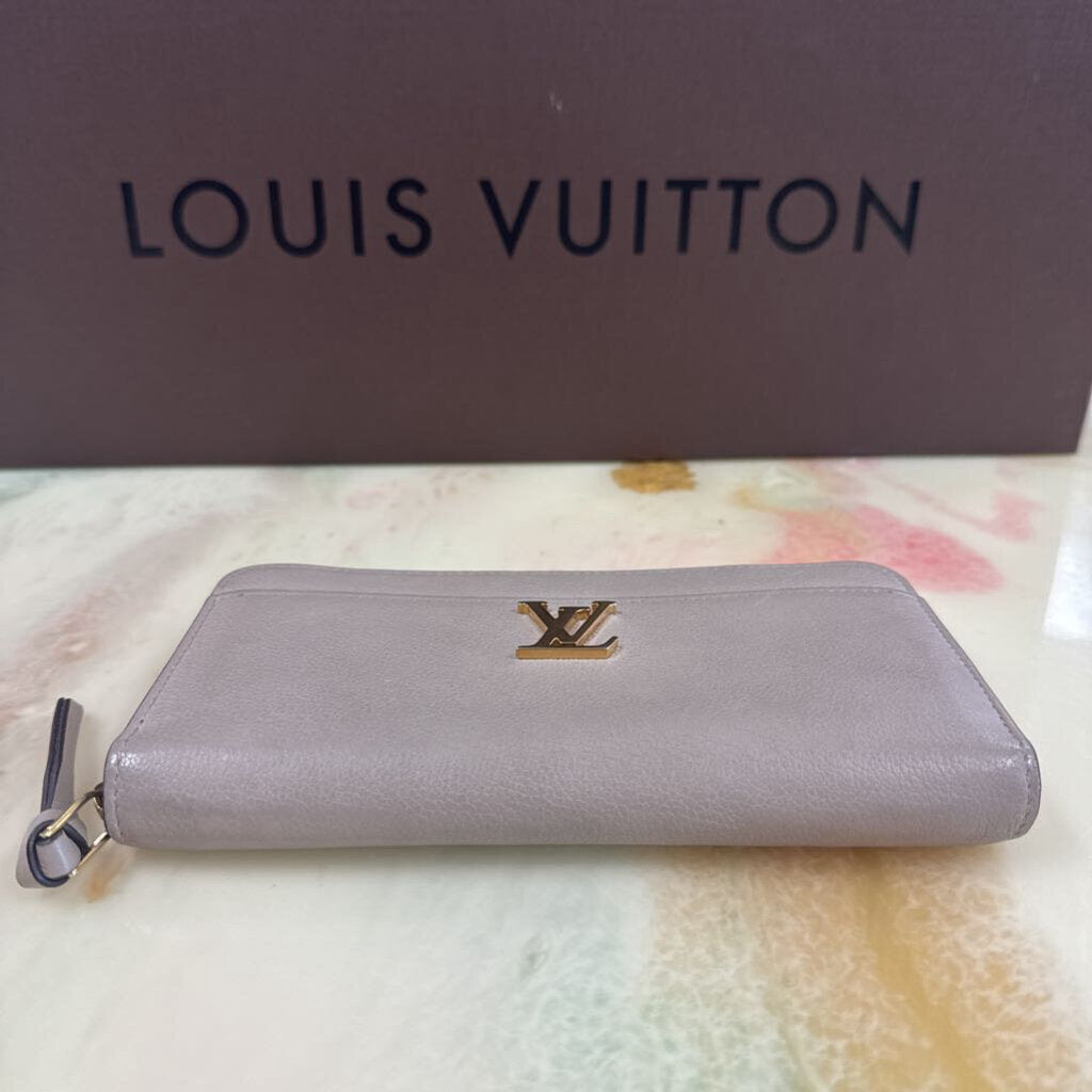 Taupe Lockme Zippy Wallets