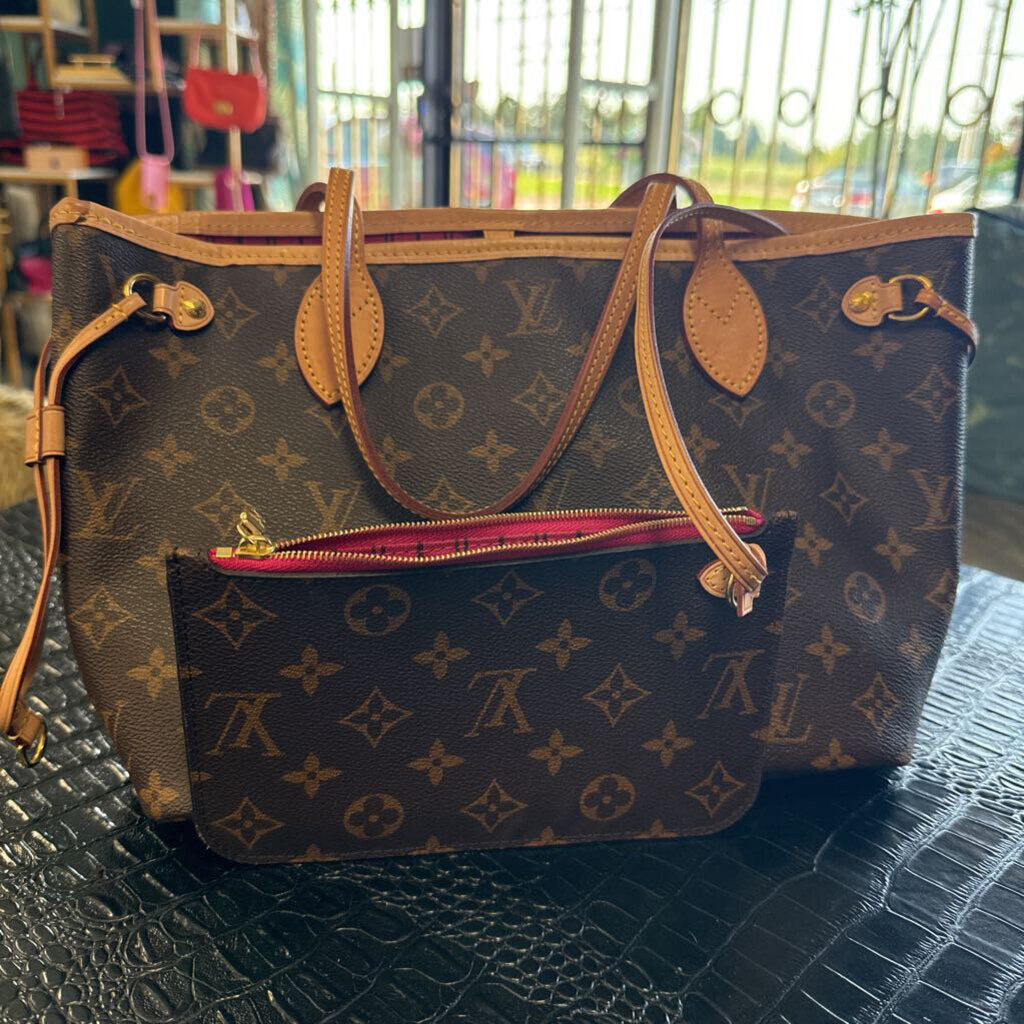 Monogram Neverfull PM with Pouchette