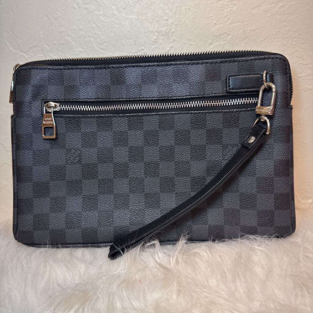 Damier Graphite Kasai Clutch