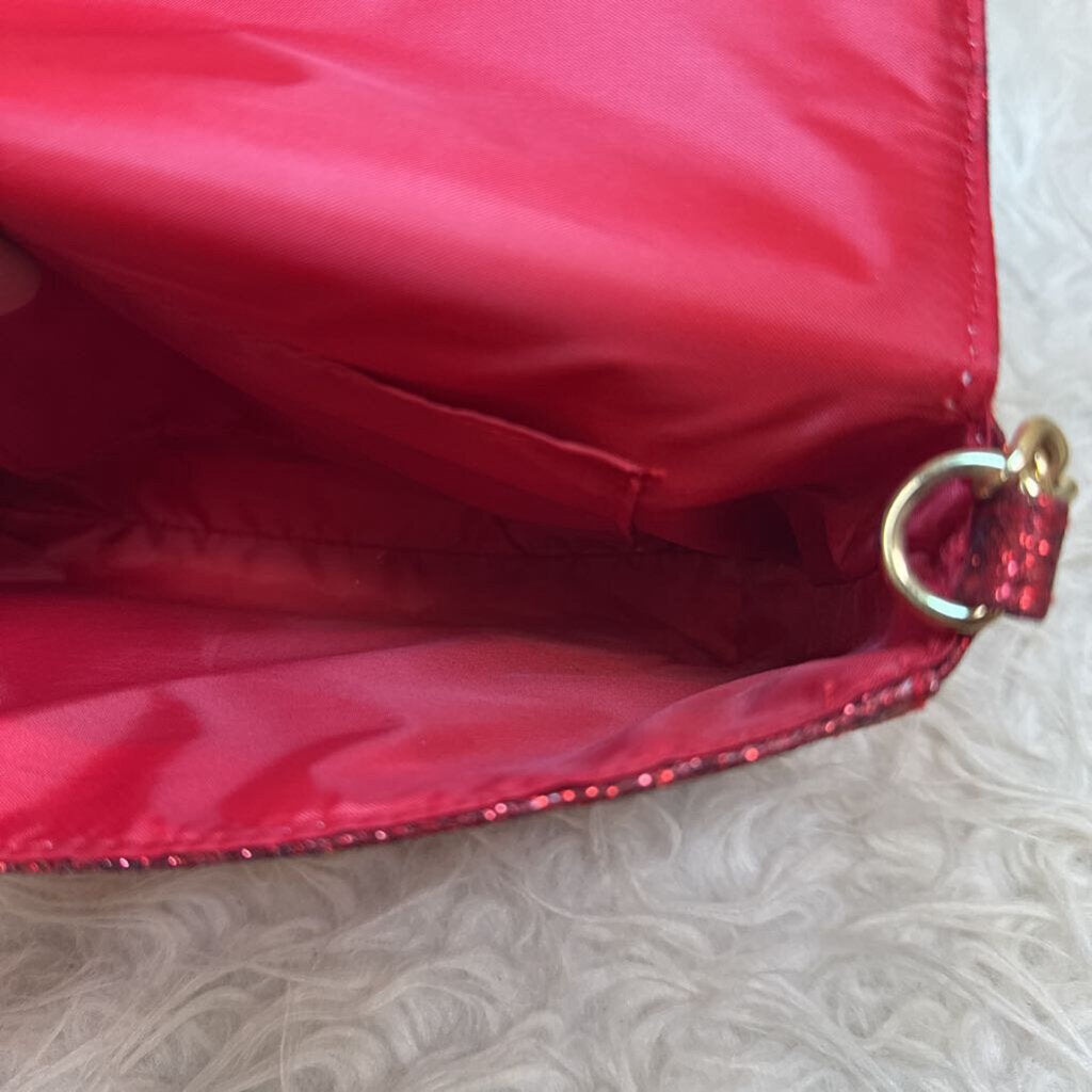 Sparkle flap closure