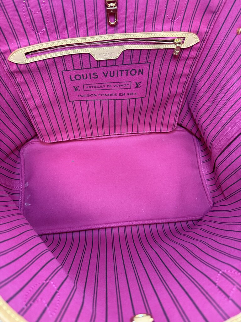 Louis Vuitton Neverfull GM Tote Bag