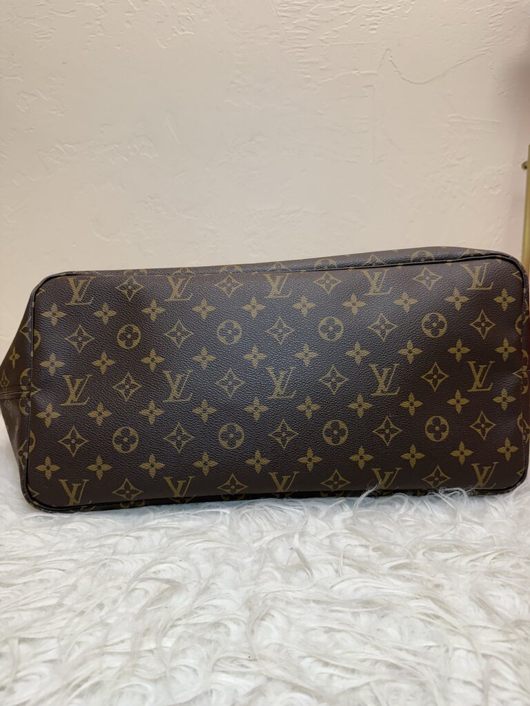 Louis Vuitton Neverfull GM Tote Bag