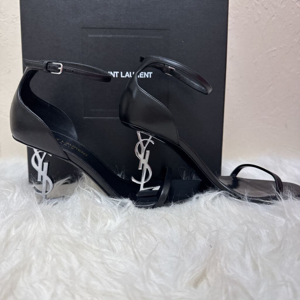 Black Calfskin Opyum Sandals