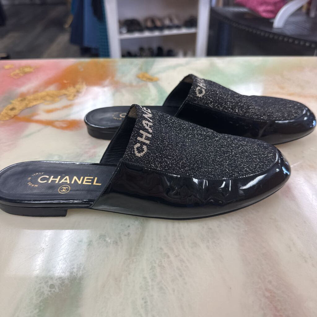 CC Interlocking Logo Mules