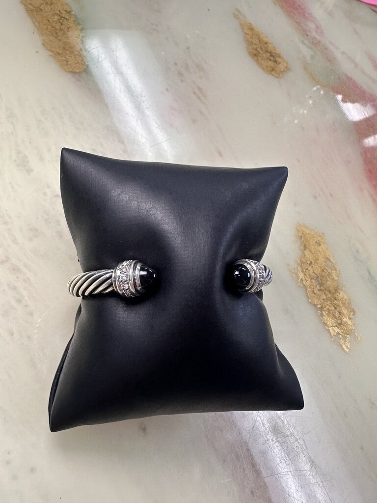 Cable Bracelet with Black Onyx and Diamonds