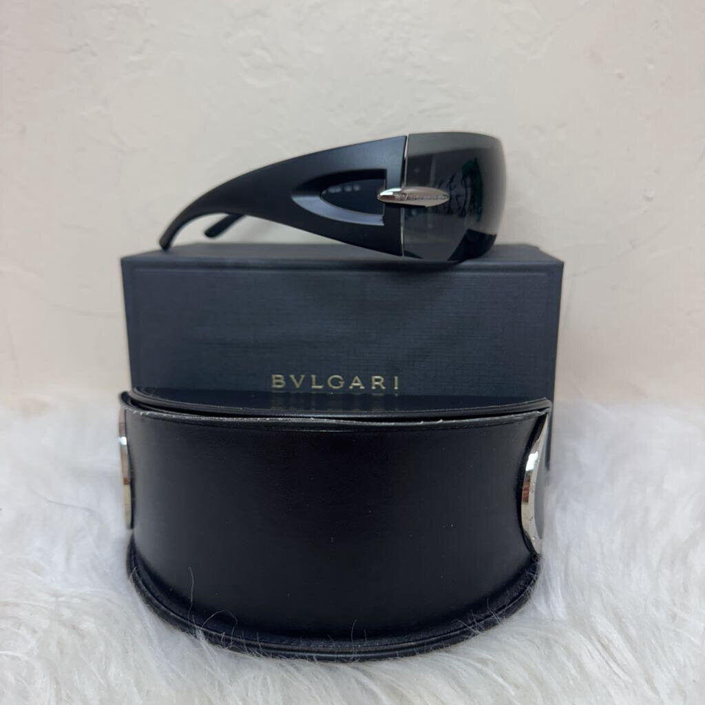 Shield Gradient Sunglasses with case and box