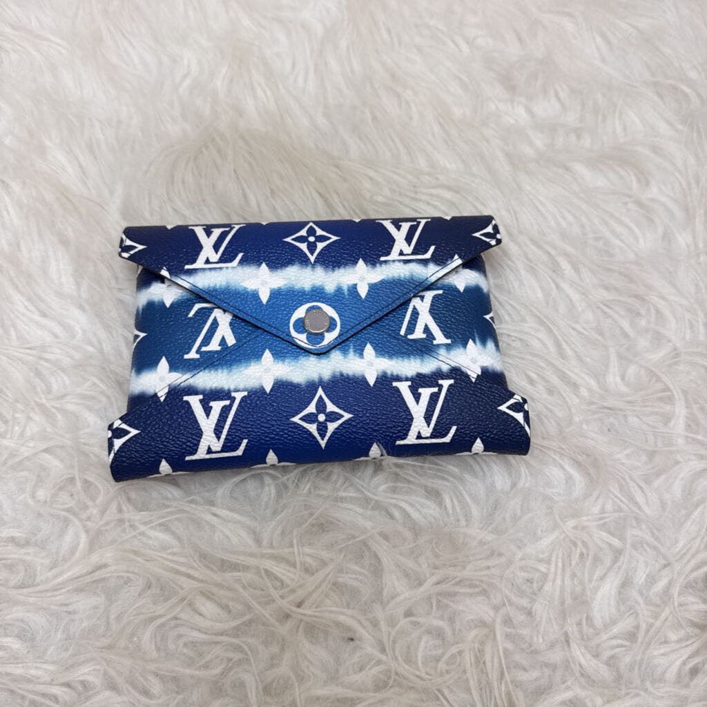 Monogram Kirigami Medium