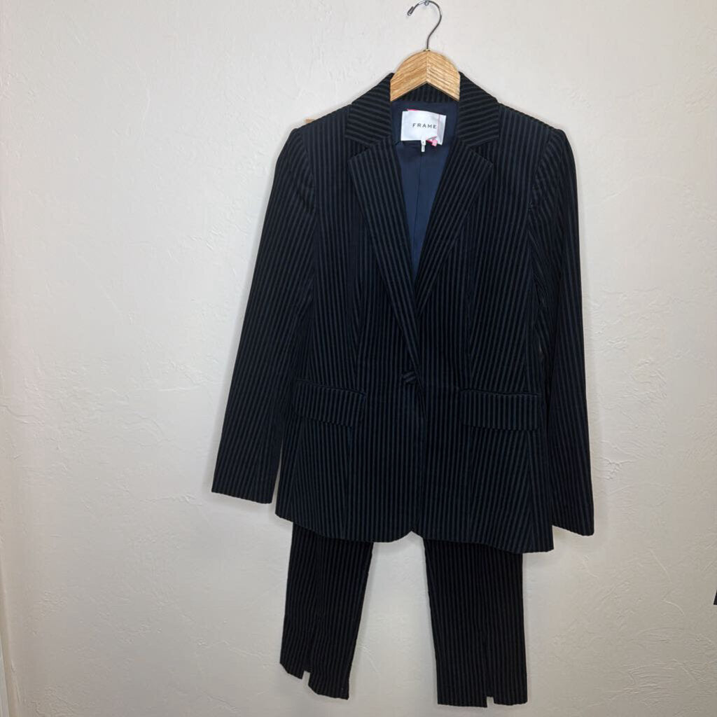 Monochrome Striped 2 Piece Suit Set