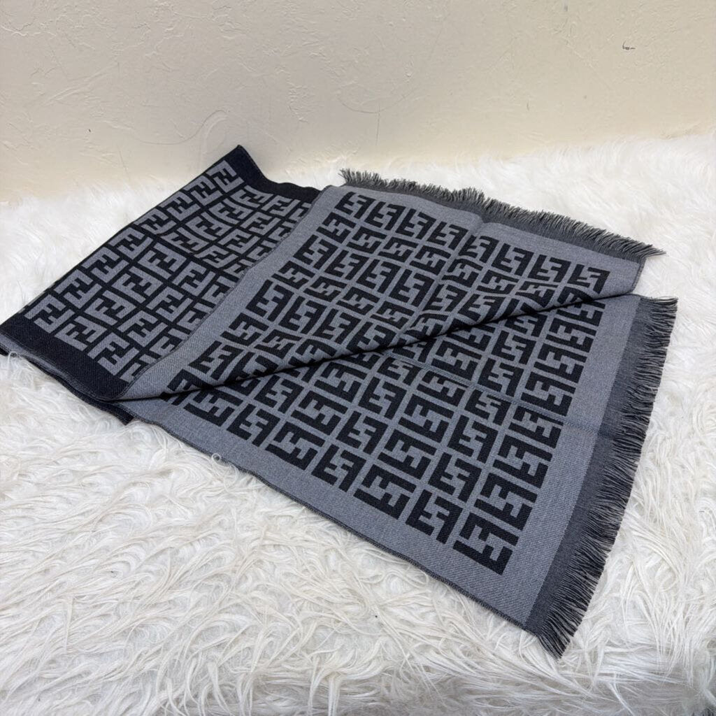 Large Print Zucca Scarf