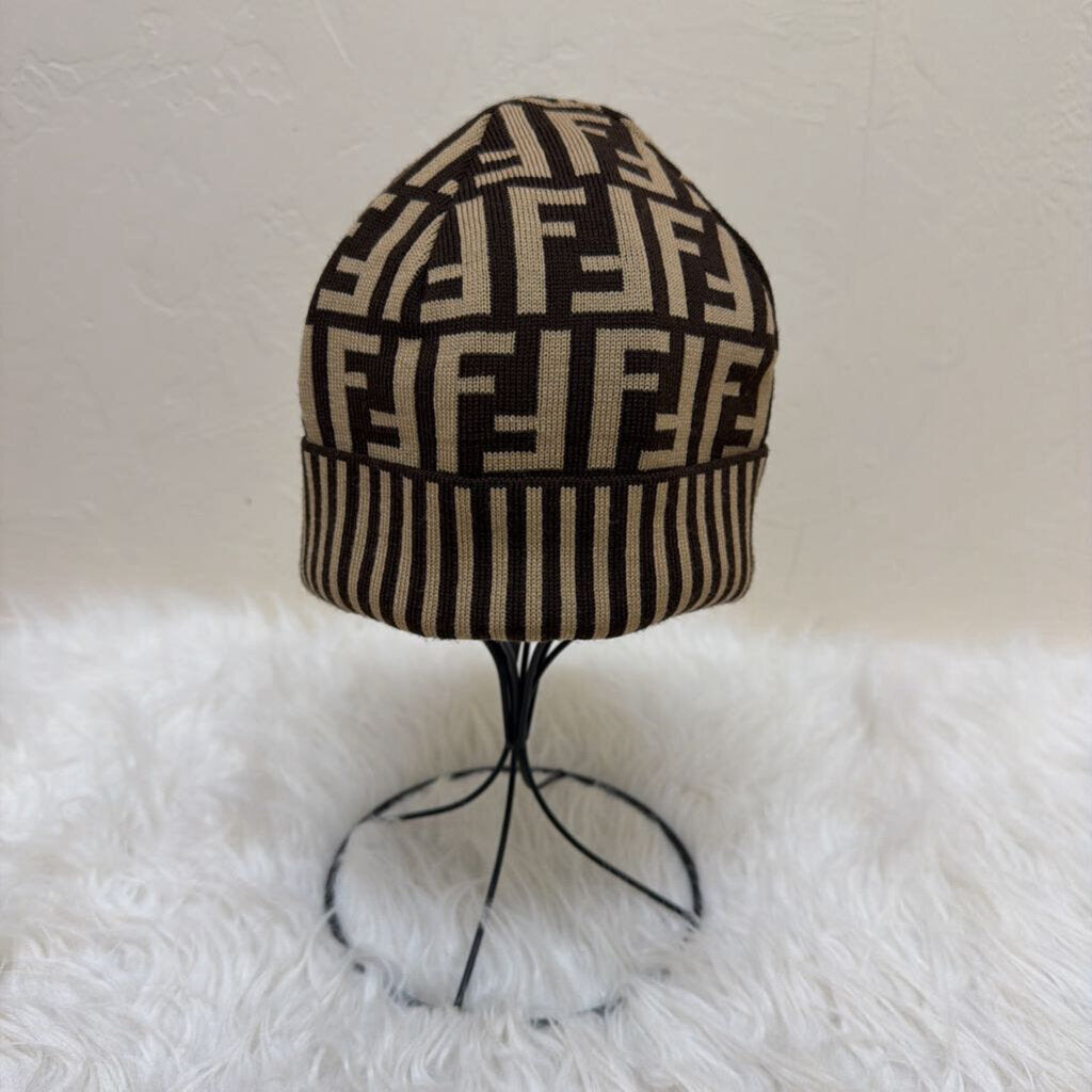 Zucca Beanie NWT