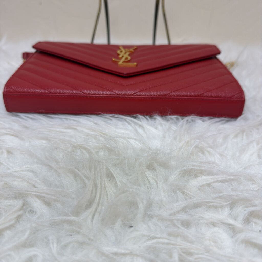Cassandre Matelasse Envelope Red