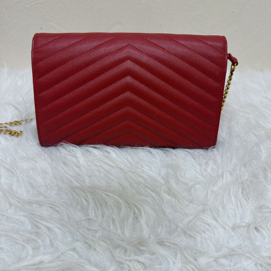 Cassandre Matelasse Envelope Red