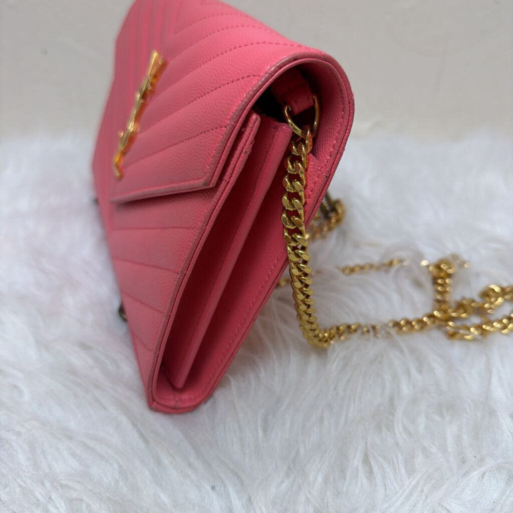 Cassandre Matelasse Envelope Pink