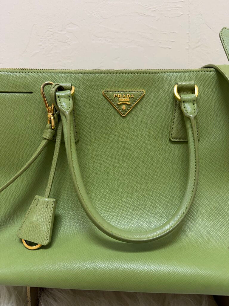 Saffiano Leather Galleria Double Zip Large