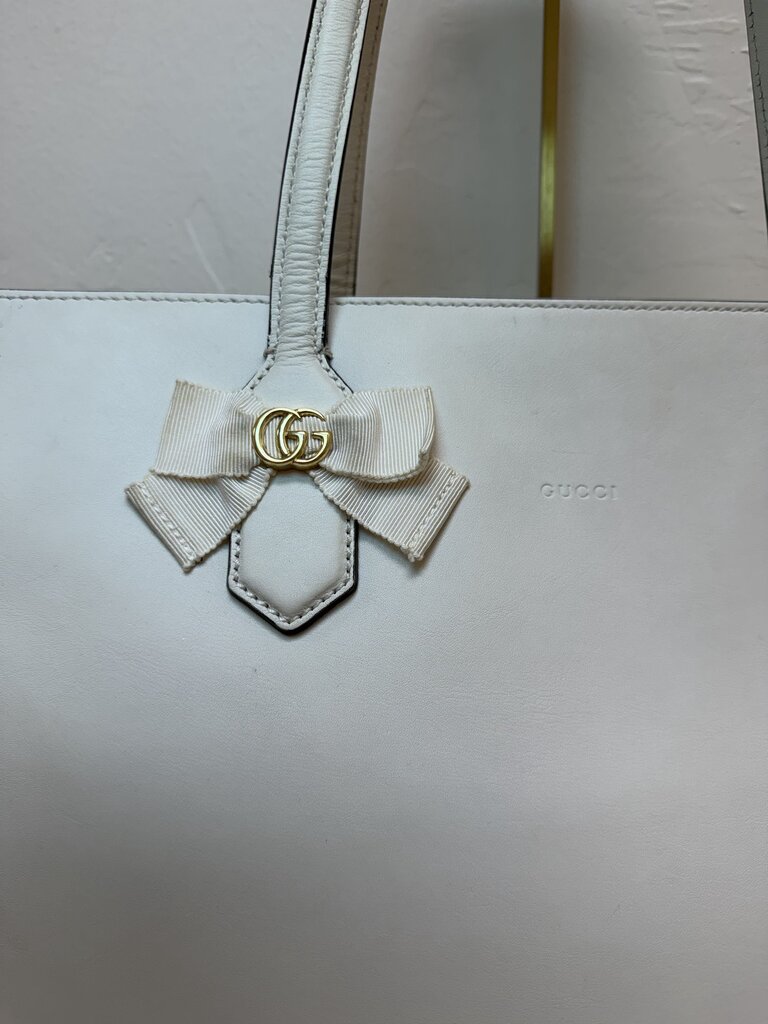 Running GG Japan Exclusive Ribbon GG Marmont Tote