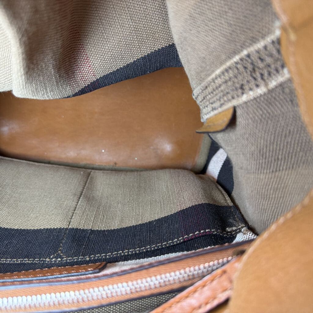 Ashby Tassel Medium Canvas and Calfskin leather