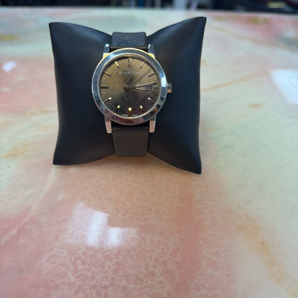 Heritage Gray Checked Stamped Dial