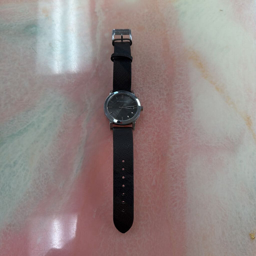 Heritage Gray Checked Stamped Dial