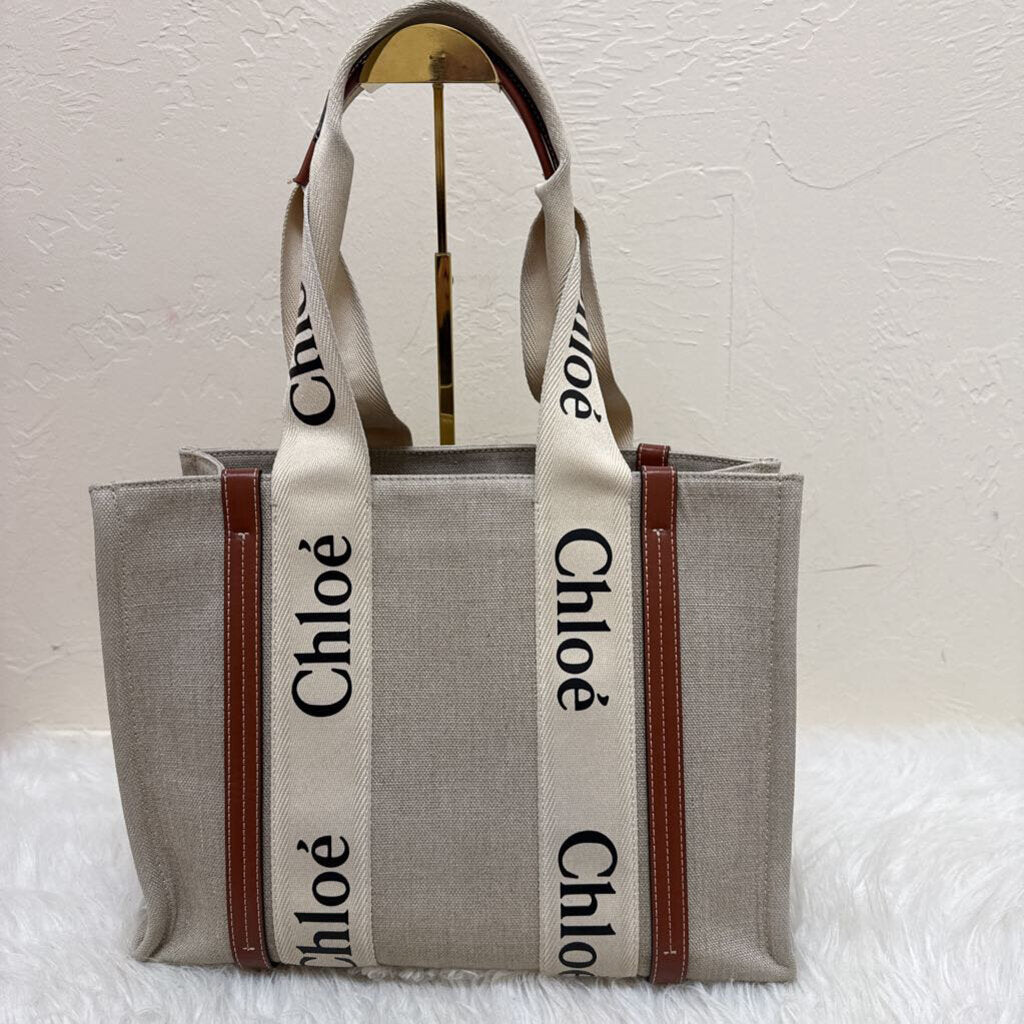 Medium Woody Canvas Tote