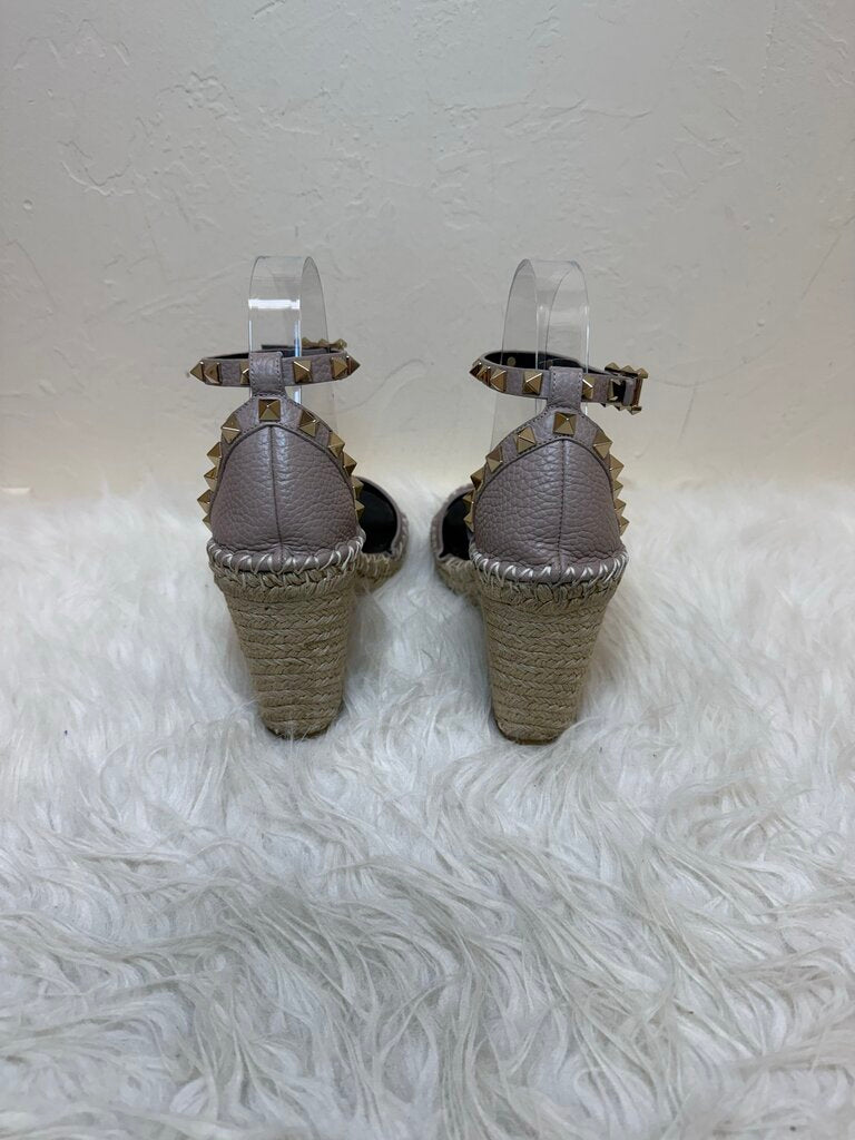 Garavani Rockstud Ankle Strap Espadrille Wedge